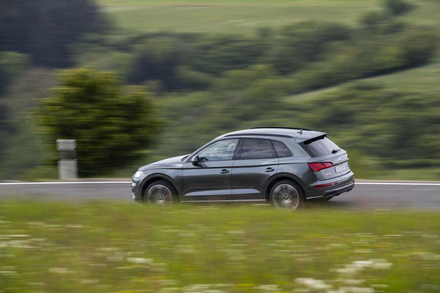  Audi SQ5 3.0 TDI 2019 года  (WW) (фото 29 из 41)